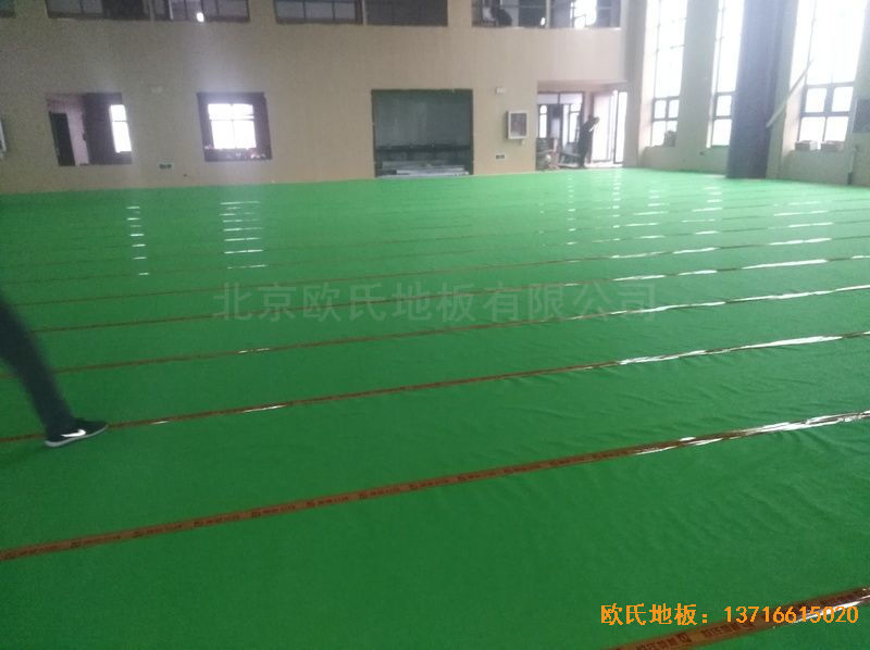河南新密市體育發(fā)展中心體育地板鋪設(shè)案例