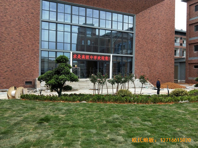 德清求是高中籃球館運動木地板鋪設案例